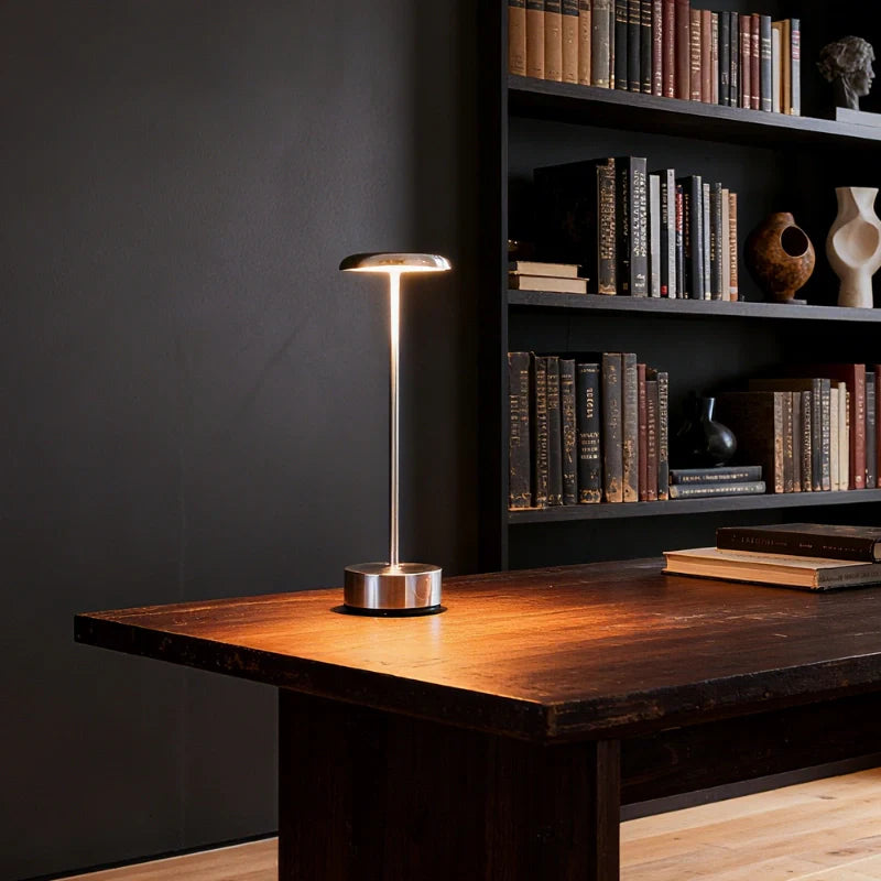 Luxora™ Tischlampe