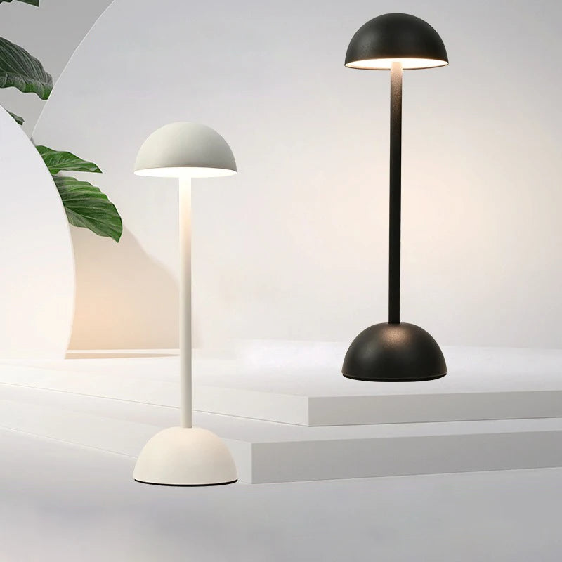 Nordische minimalistische Tischlampe