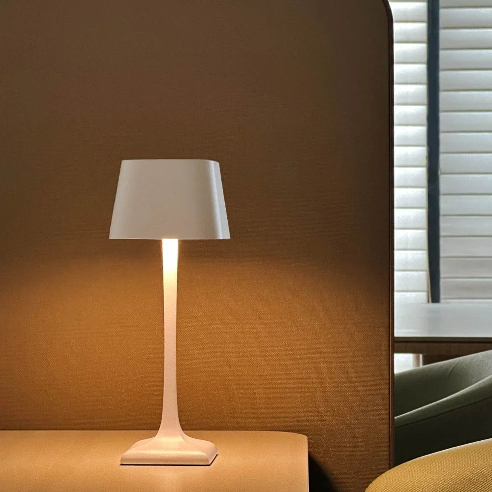 Eleganza™ Tischlampe