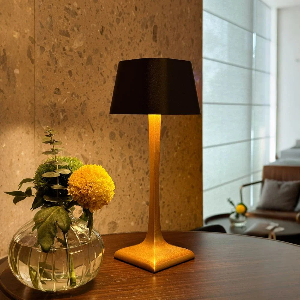Eleganza™ Tischlampe