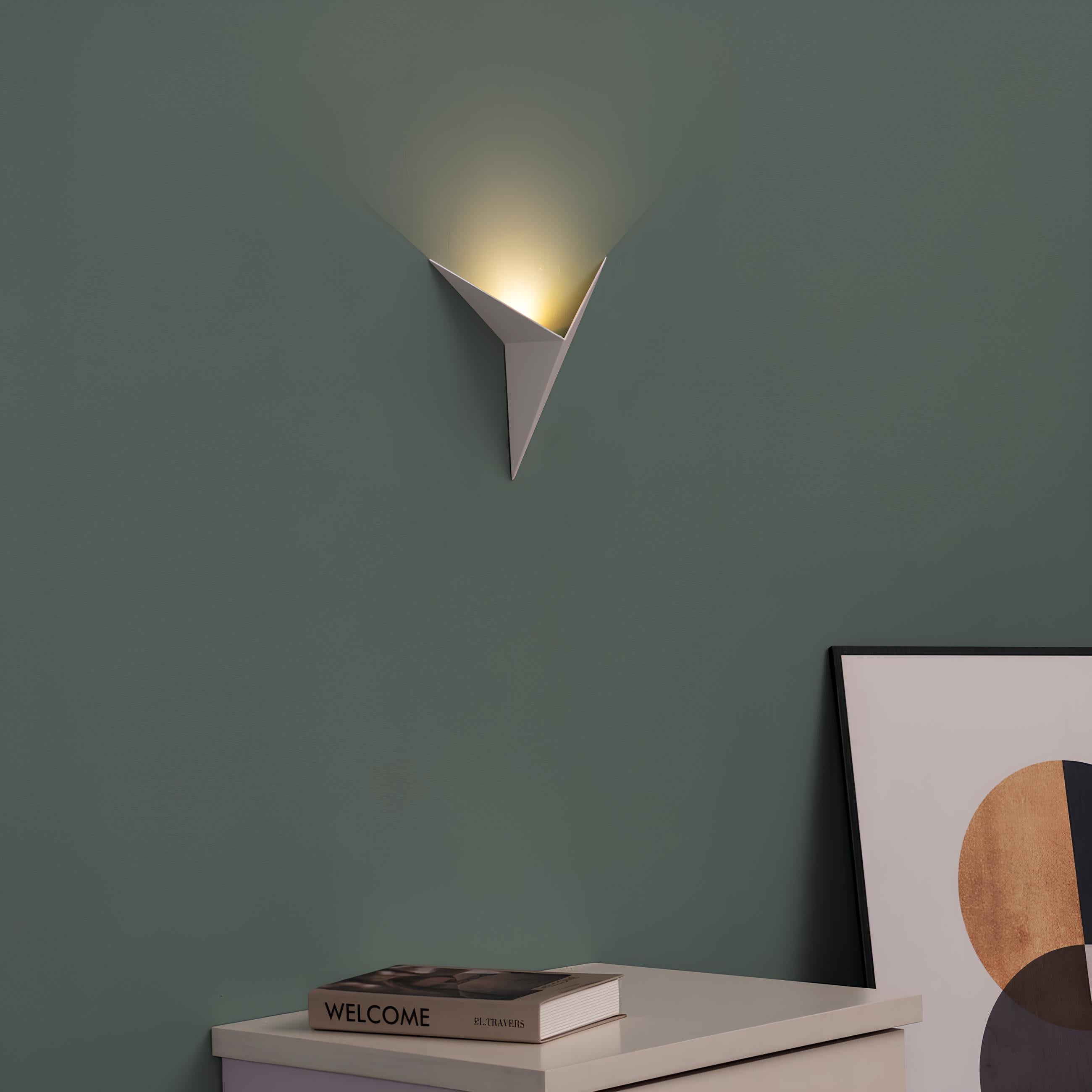 Trigon™ Wandleuchte