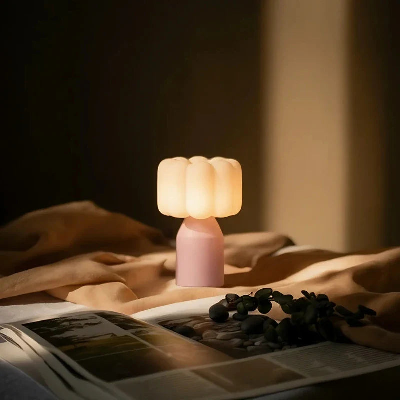 PuffGlow™ Tischlampe