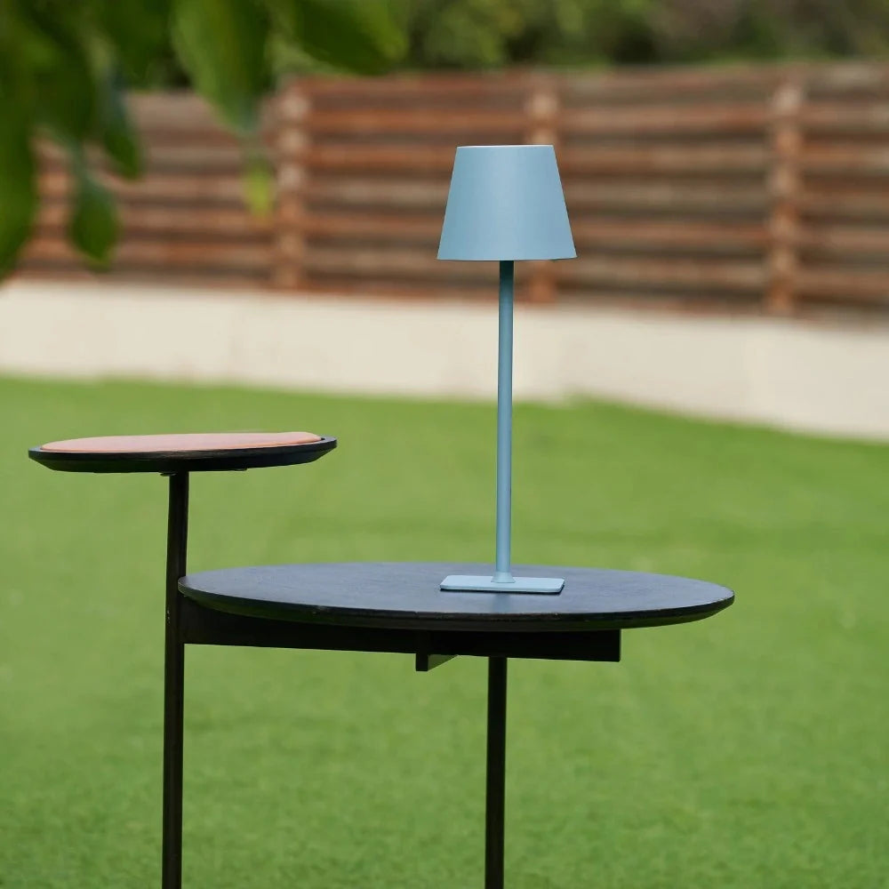 Dimmbare hohe Tischlampe