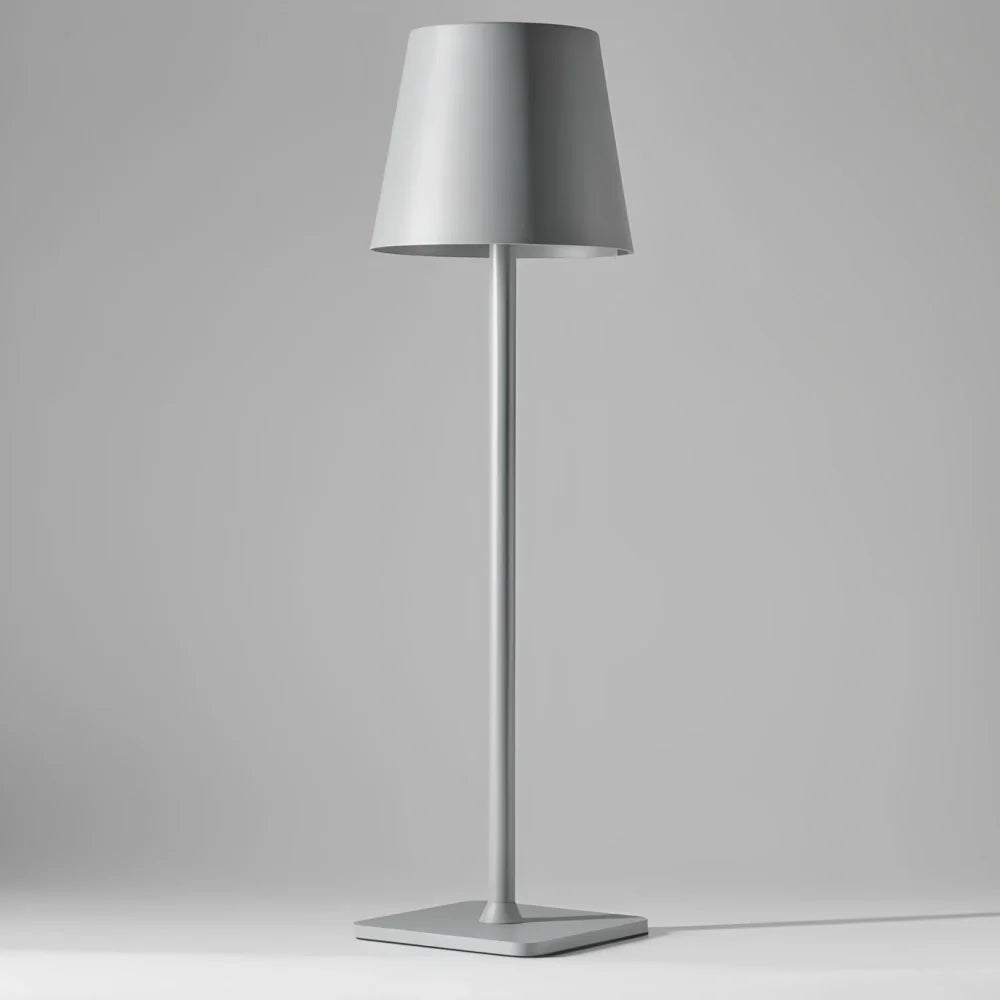 Dimmbare hohe Tischlampe