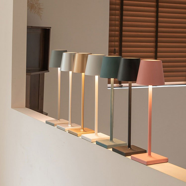 Nordiclight™ – Kabellose wiederaufladbare Tischlampe