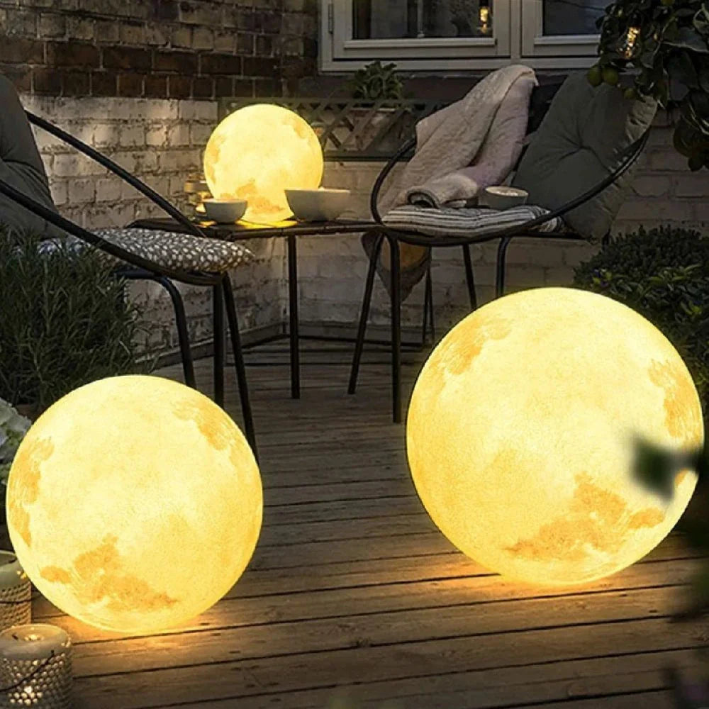 Selene™ Mondgartenlicht