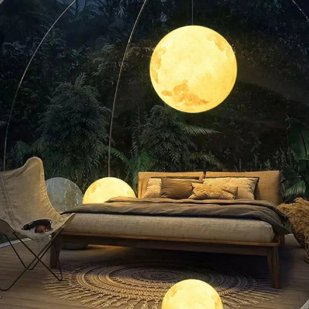 Selene™ Mondgartenlicht