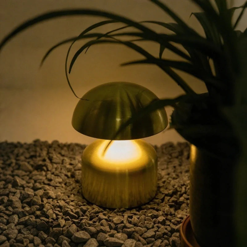 Auralis™ Table Lamp