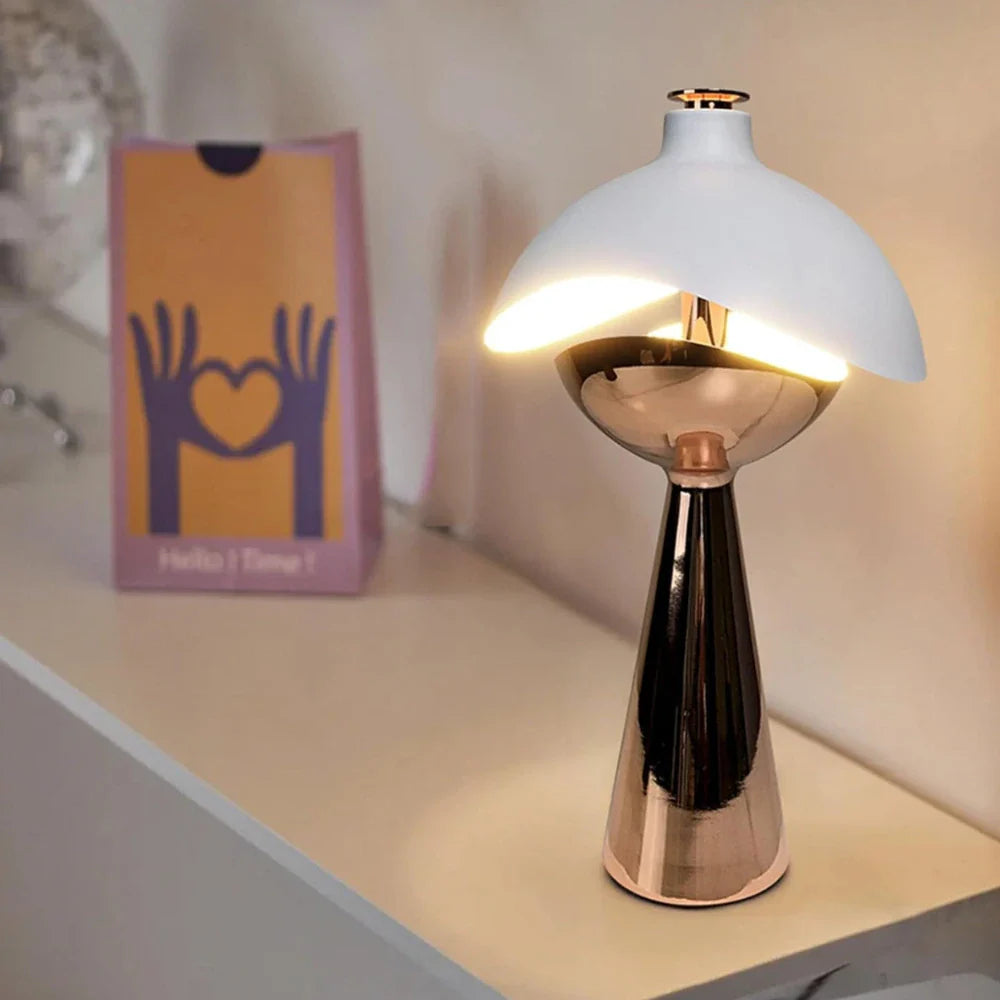 LumiDome™ Geformte Tischlampe