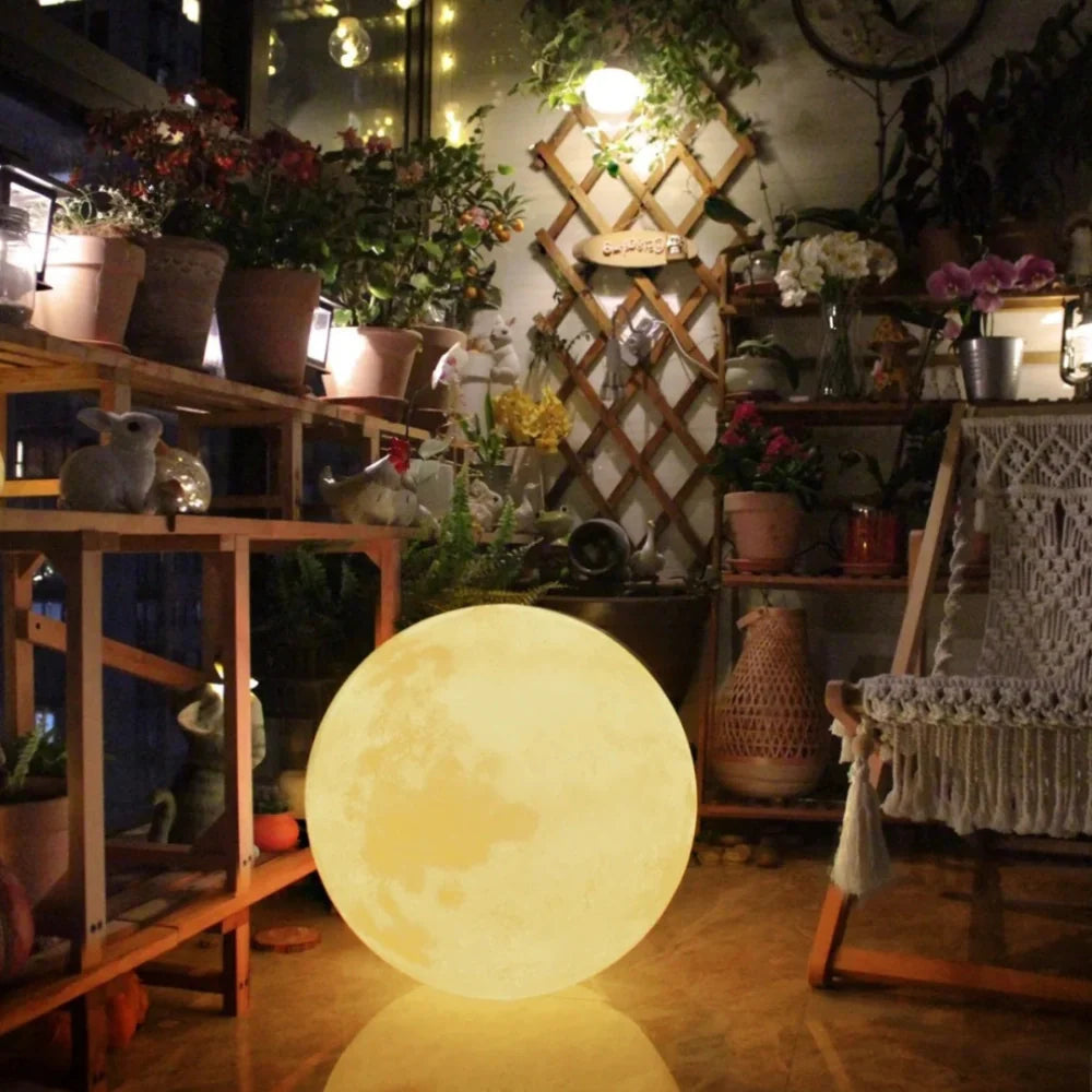 Selene™ Mondgartenlicht