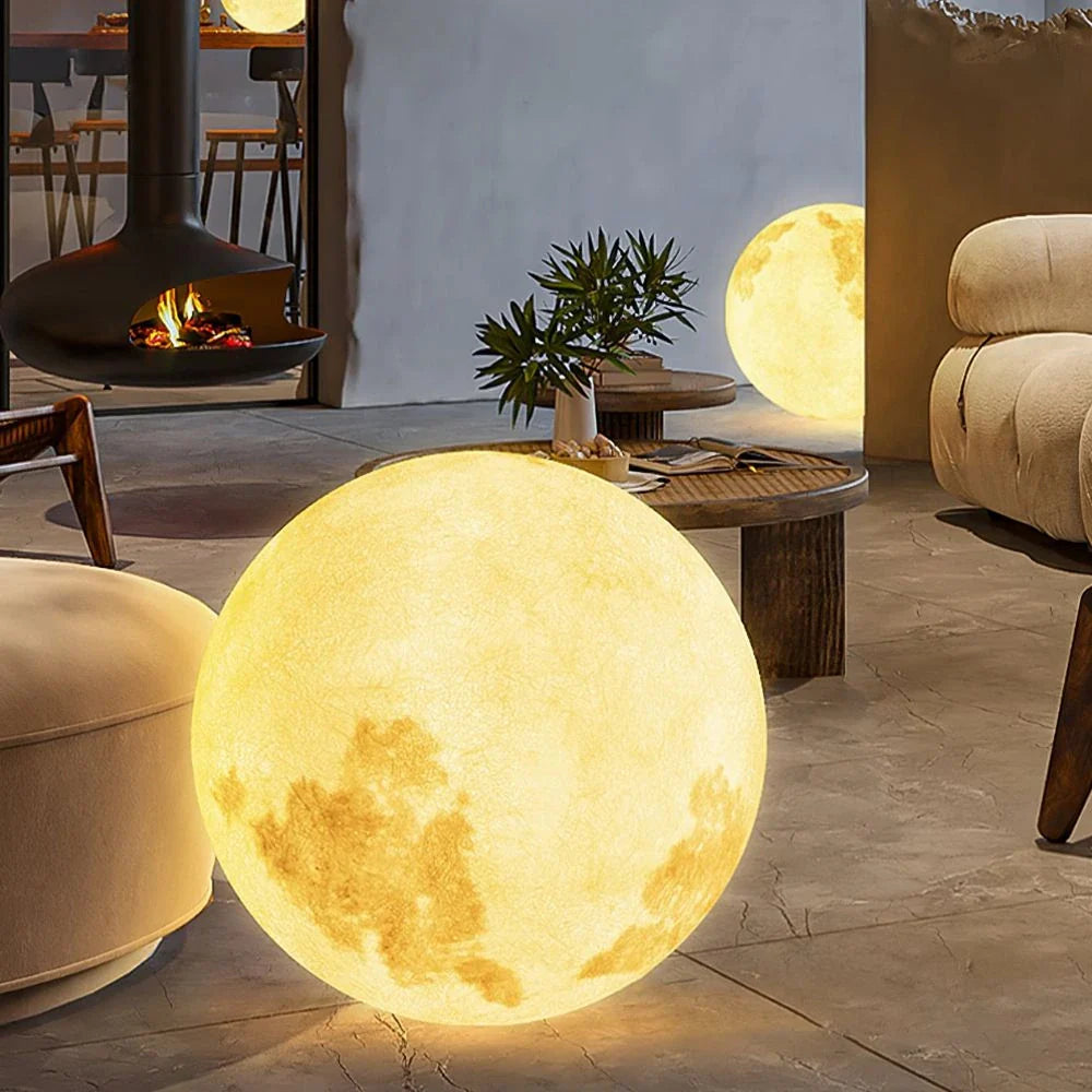 Selene™ Mondgartenlicht