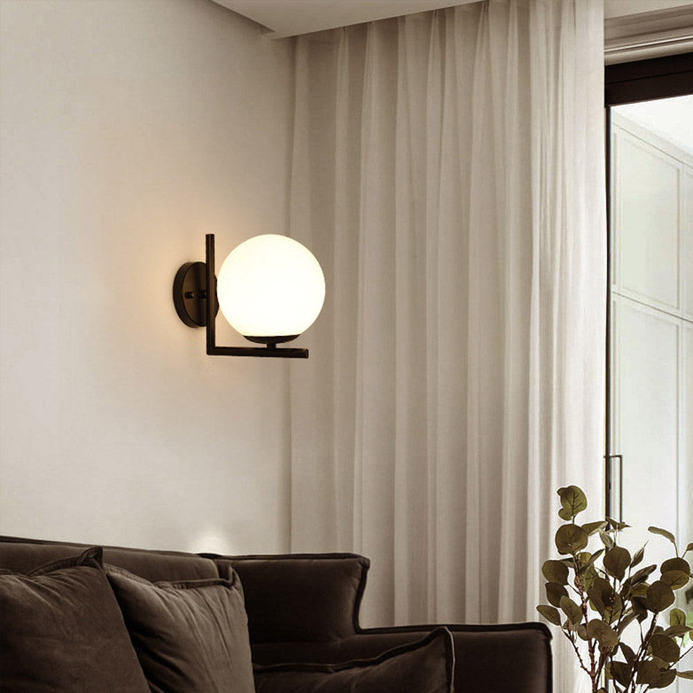 Sphere Line Accent Lamp