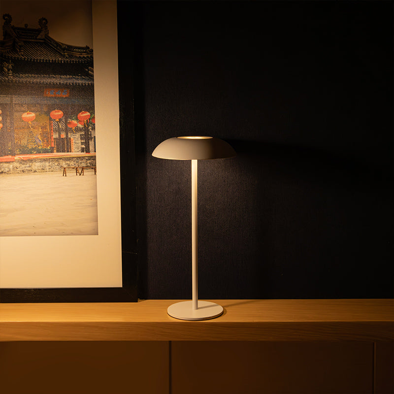 Eisen-Eleganz-Lampe