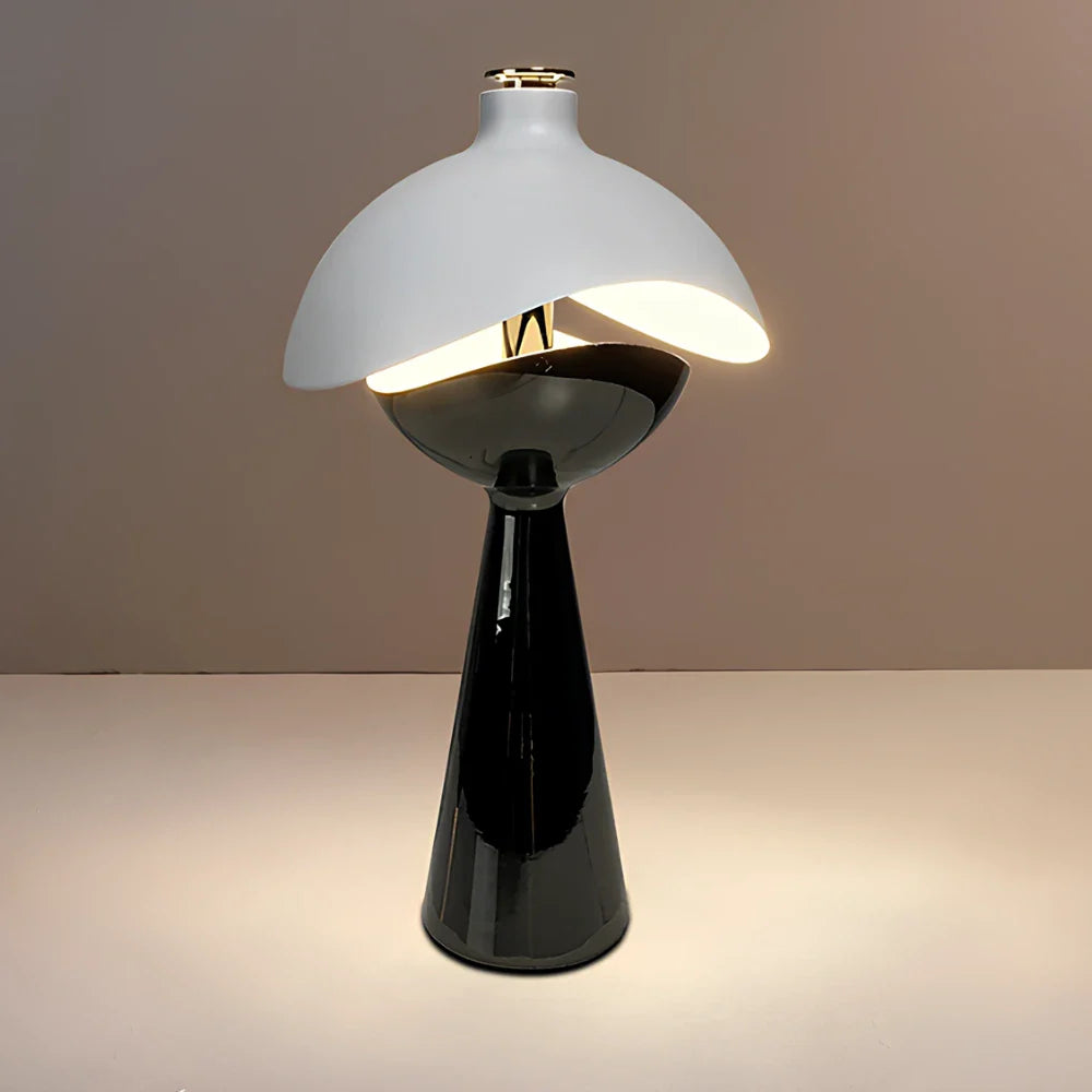 LumiDome™ Geformte Tischlampe
