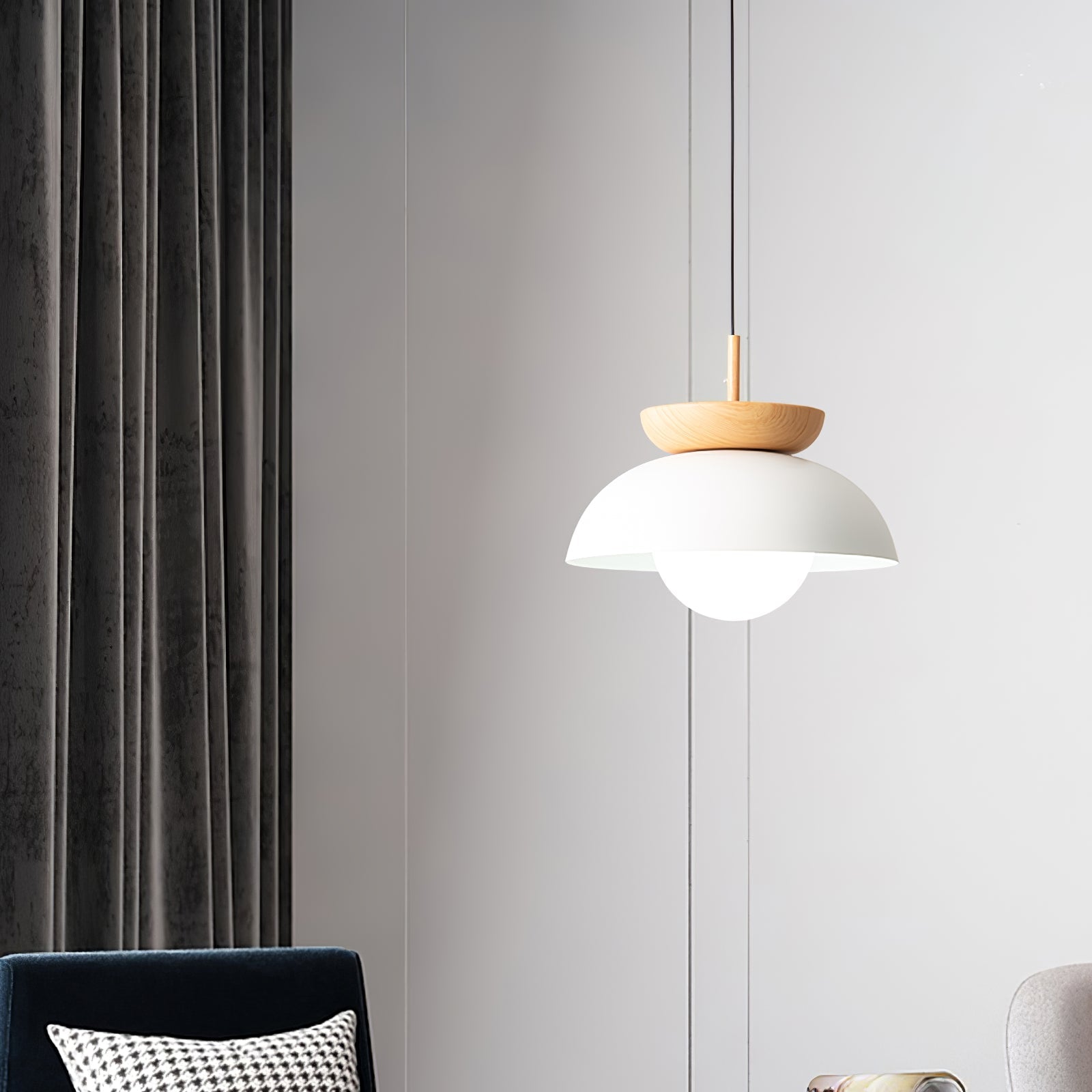 Refined Glow Pendant Lamp