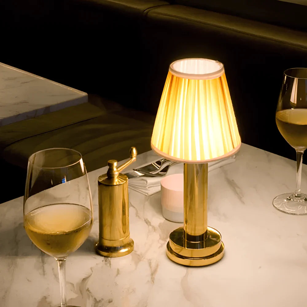 Retro-Eleganz-Tischlampe