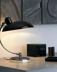Retro -Bogen -Tischlampe